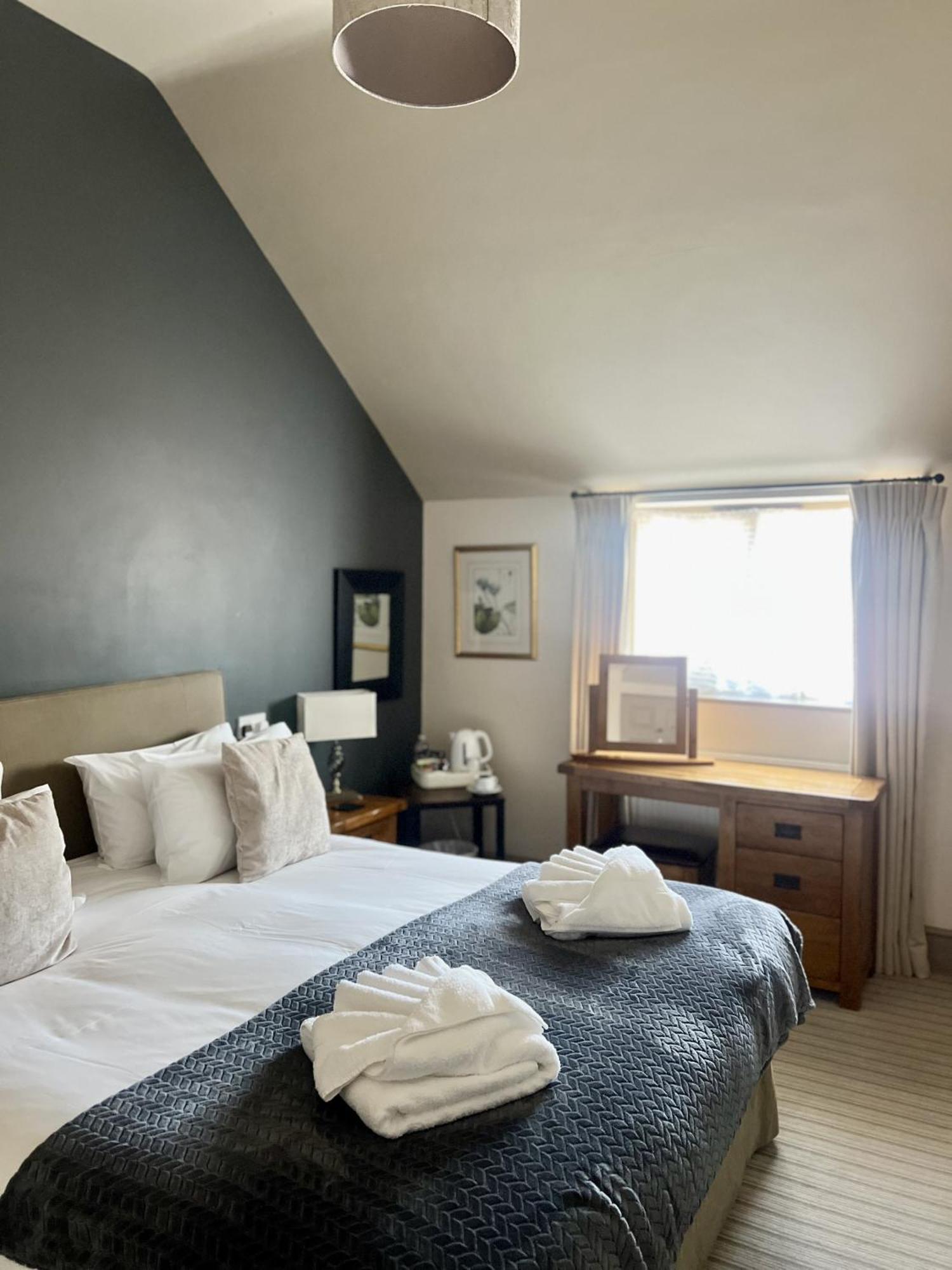 The Parson Woodforde 4*